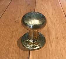 Maniglia pomello porta ottone