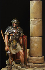 Soldatino giocattolo dipinto