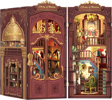 DIY Book Nook, Casa Delle