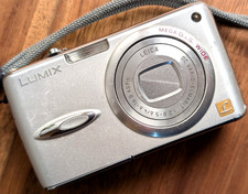 N MINT Panasonic LUMIX