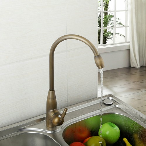 Rubinetto miscelatore lavabo