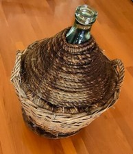 Damigiana in vetro verde per