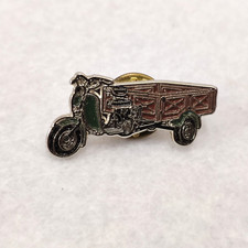 SPILLA PIN LAMBRETTA SCOOTER
