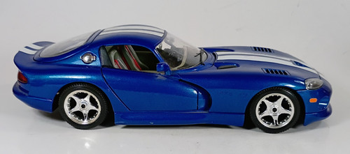 Auto sportiva pressofusa