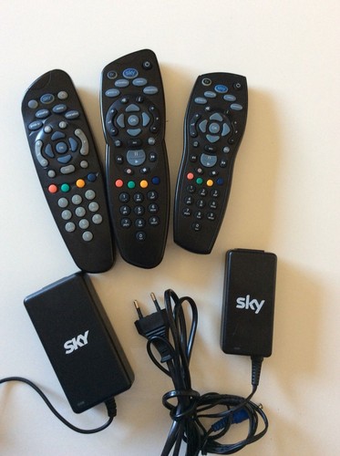 Alimentatore telecomando sky - alimentatore, e