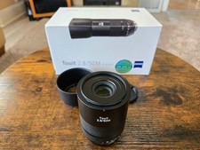 Zeiss Touit 50mm 2.8 Macro