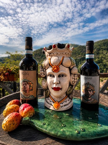 Testa moro vino - testa,