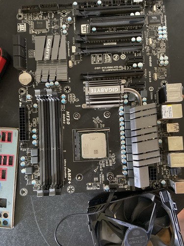Gigabyte 990fxa ud3 - ga-990fxa-ud3, am3+