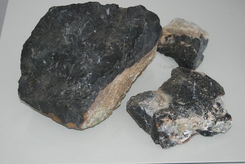 Roccia nera agata naturale - in,
