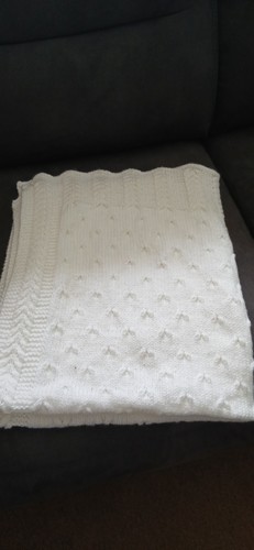 Coperta bianca fatta mano - mano, in