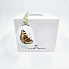 Easter egg with butterfly