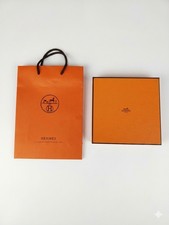 Scatola Hermes con busta e