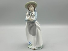 Statuina Nao by Lladro che