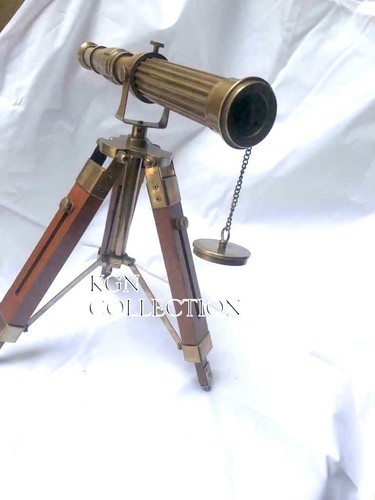 Antico telescopio nautico - , in