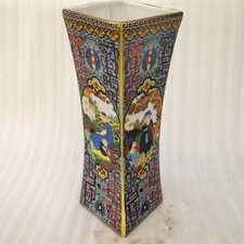 Vaso quadrato cinese antico