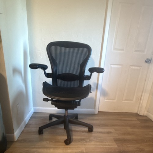 Herman miller aeron office - herman,