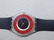 Swatch quadrante bicolore rosso nero