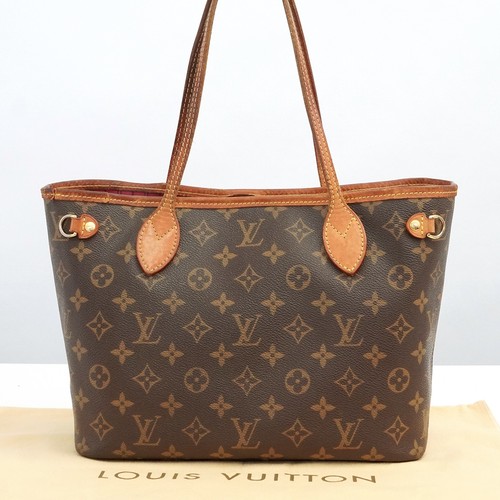 Louis vuitton monogram - lv,