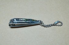 TRONCHESINA TAGLIAUNGHIE PER LE MANI MANICURE CON LIMA TRIM