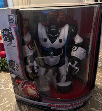 WowWee Robosapien robot