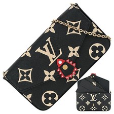 LOUIS VUITTON Crafty Monogram