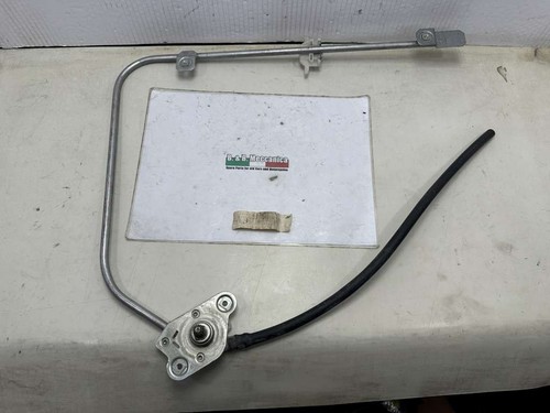 Front window regulator - front,