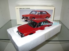 1:18 AUTOart BMW 2000 Touring