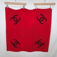 Foulard Chanel in pura seta