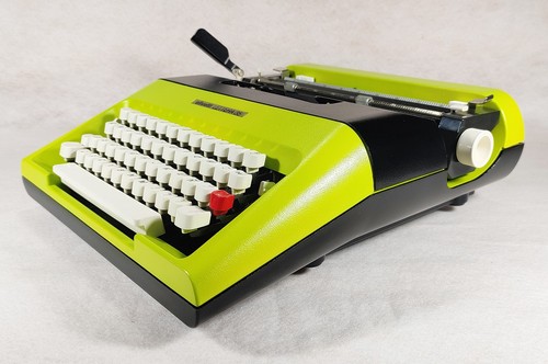 Olivetti lettera typewriter - lettera,