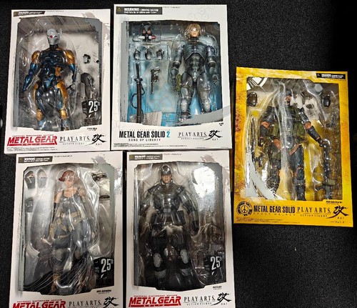 Play arts kai metal gear - play,