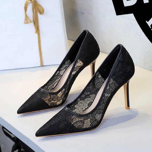 Decolte donna pizzo