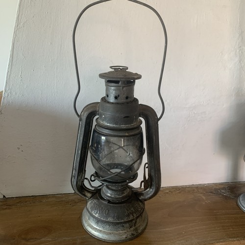 Antica lampada petrolio - a,