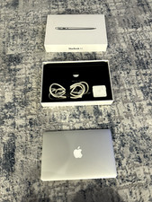 Apple MacBook Air 11-Inch 1.3