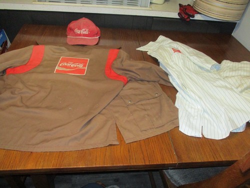 Cappello camicia pantaloni