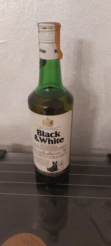 Scotch whisky black white - scotch,