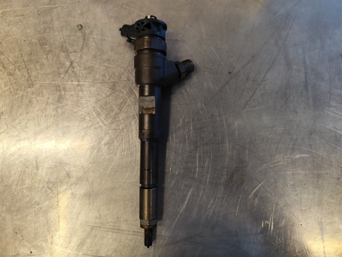 Injecteur carburant renault - carburant,