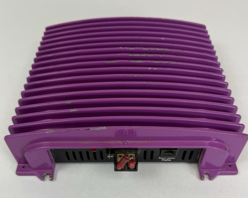 Amplificatore audio per auto