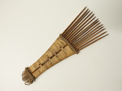 Ancien peigne bambou tribal - bambou,
