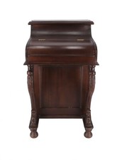 Scrittoio in legno di mogano coloniale modello Davenport con cassetti e segreti