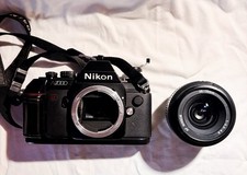 Nikon N2000 (F-301) fotocamera