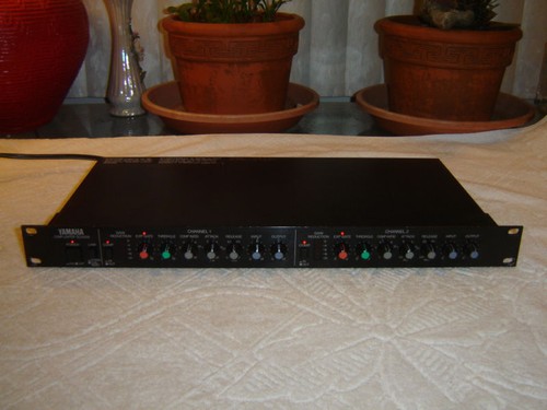 Yamaha gc2020b xlr out - yamaha, gc2020b,