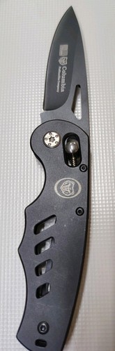 Coltello pieghevole militare