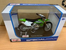 Modellino giocattolo MAISTO 1:18 Kawasaki KXF 250 motocross dirt bike scrambler