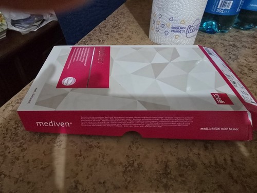 Vendo paia calze a - vendo, di