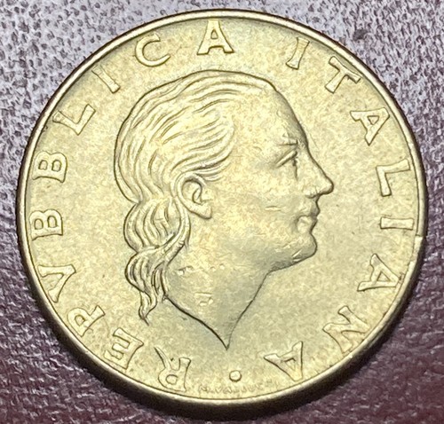 Italy 200 lire - italy,