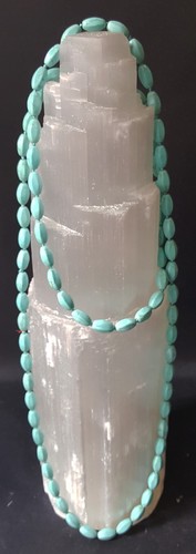 Collana con pietre