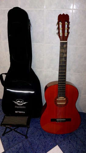 Chitarra classica usata