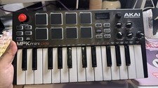🎹 AKAI Professional MPK Mini Play Controller Tastiera MIDI Portatile
