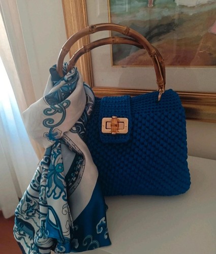 Borsa azzurra fatta mano - fatta,