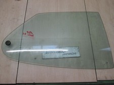 VETRO FISSO PARAFANGO POSTERIORE DESTRO FIAT 128 1.3 3P COUPE' RICAMBIO NUOVO